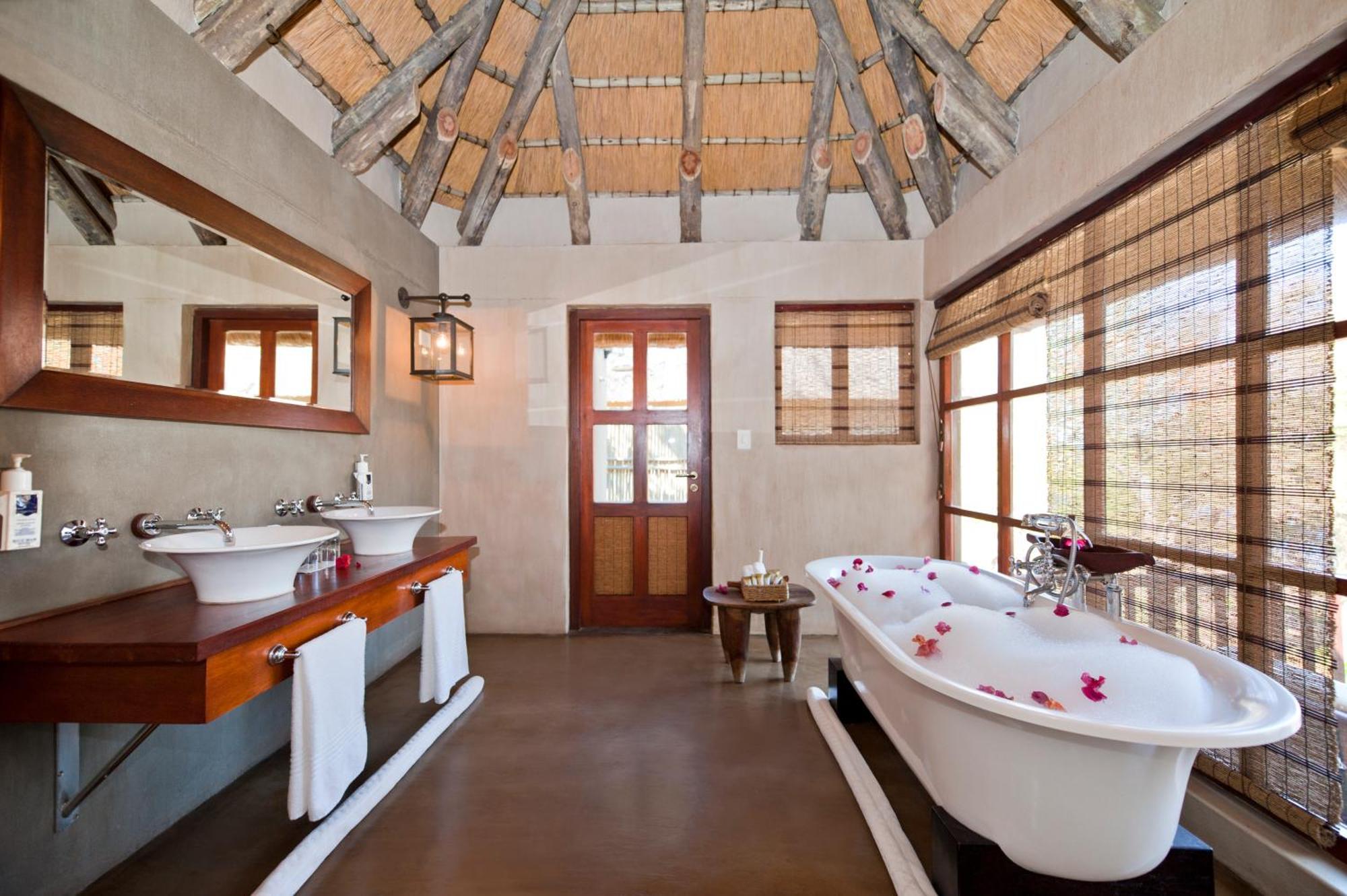 Divava Okavango Resort & Spa Bagani Ngoại thất bức ảnh
