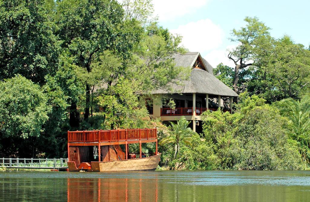 Divava Okavango Resort & Spa Bagani Ngoại thất bức ảnh
