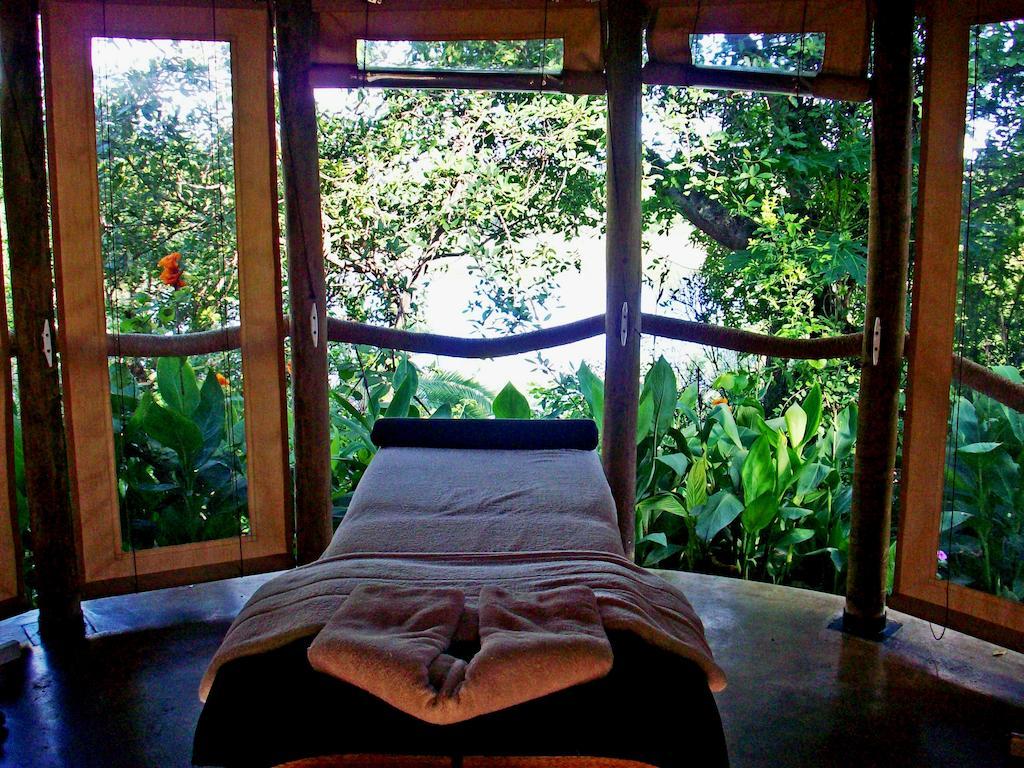 Divava Okavango Resort & Spa Bagani Ngoại thất bức ảnh