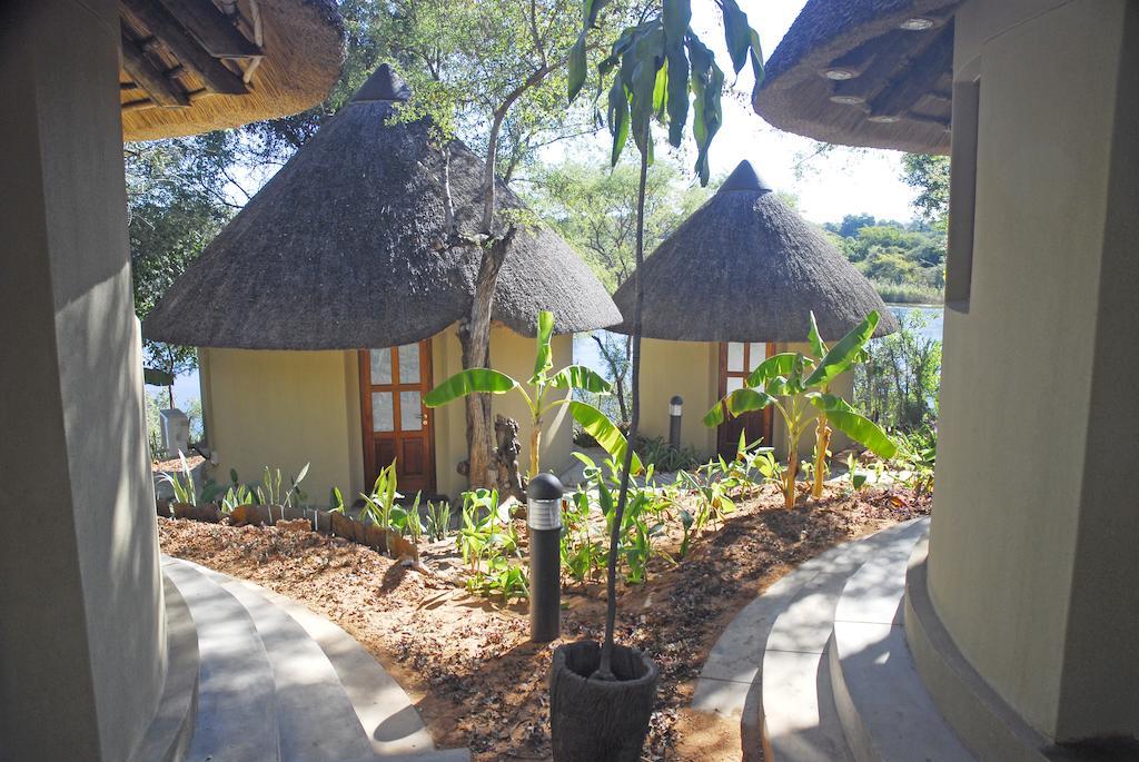 Divava Okavango Resort & Spa Bagani Ngoại thất bức ảnh